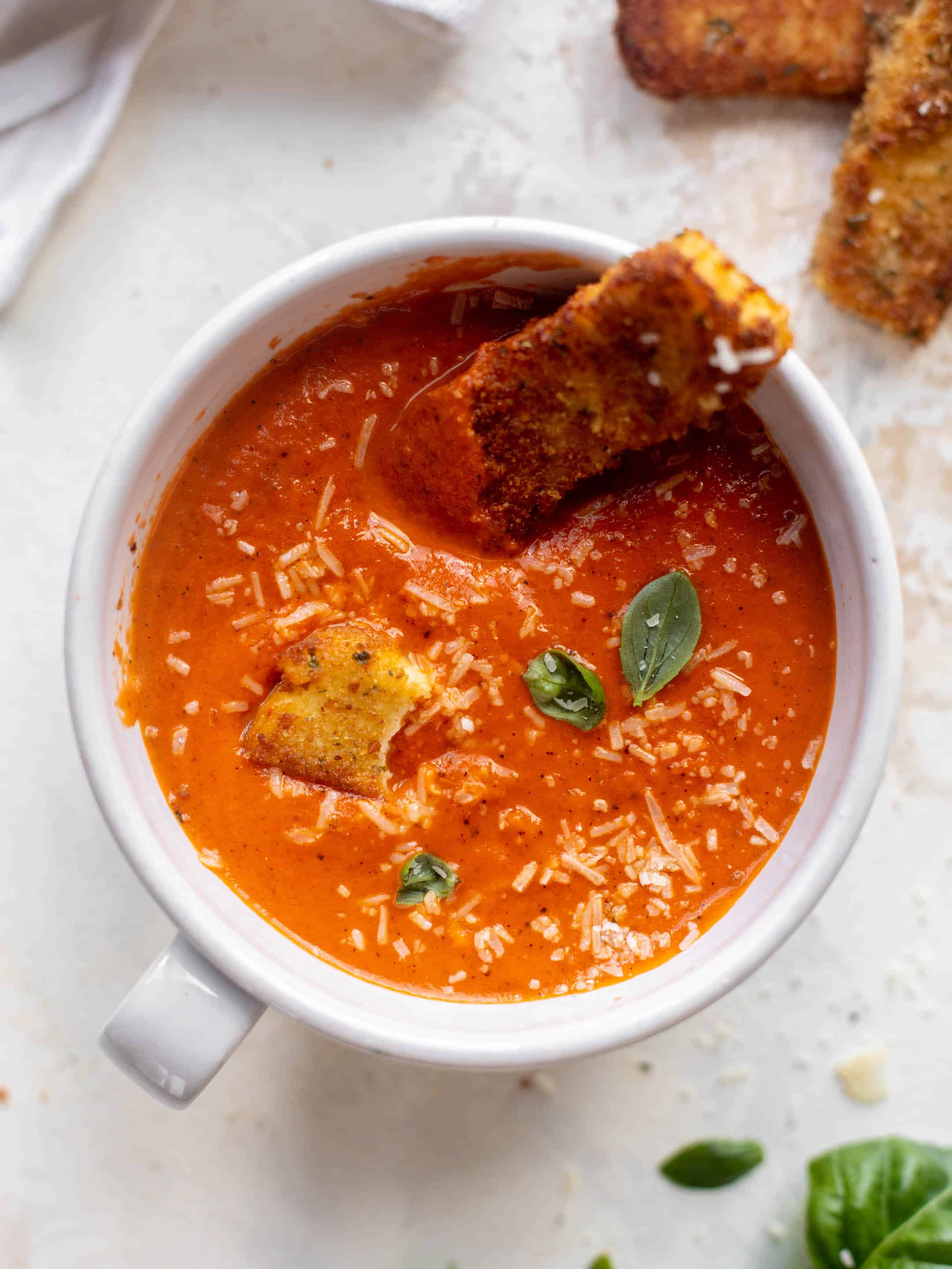 tomato soup with halloumi cheese sticks