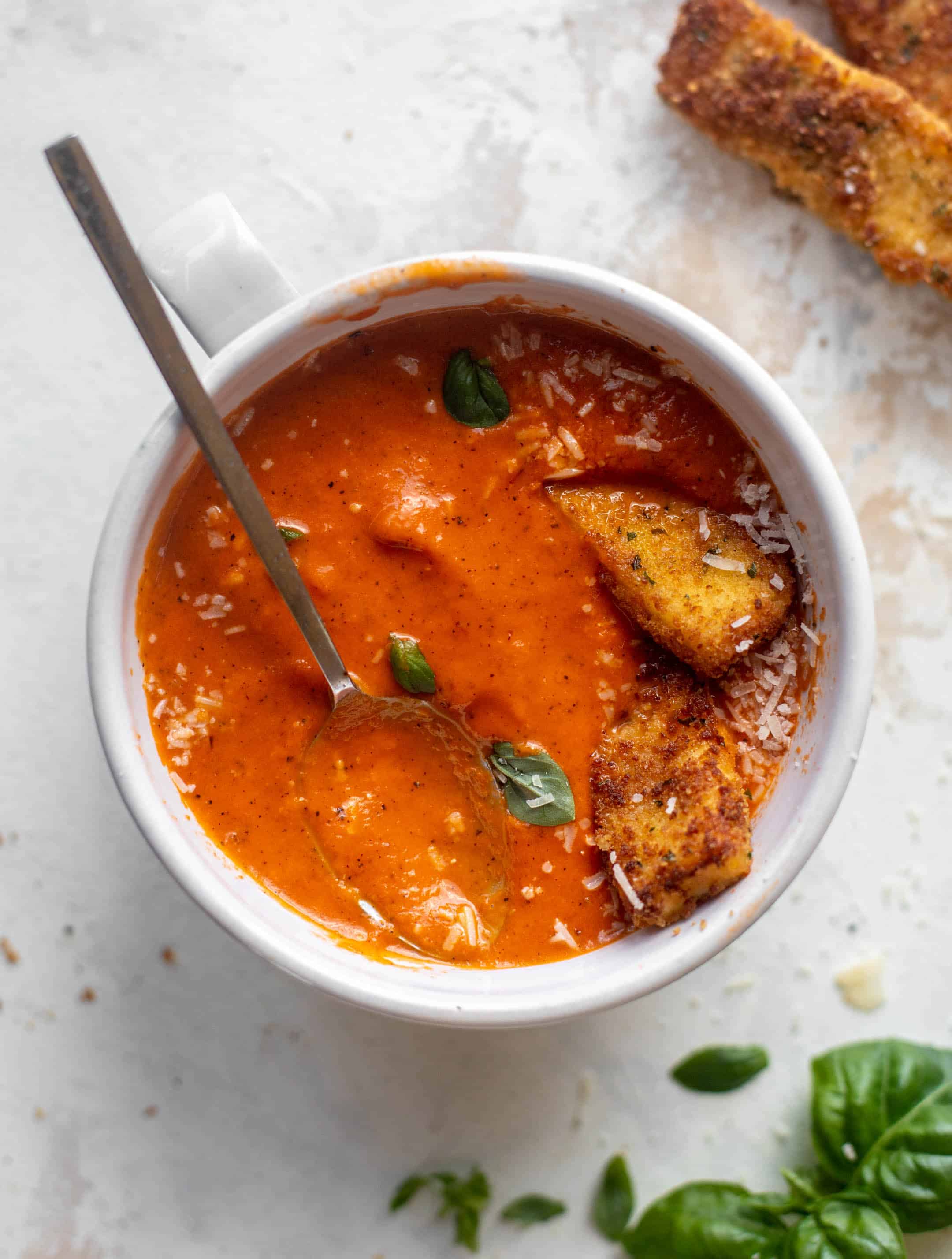 tomato soup with halloumi cheese sticks