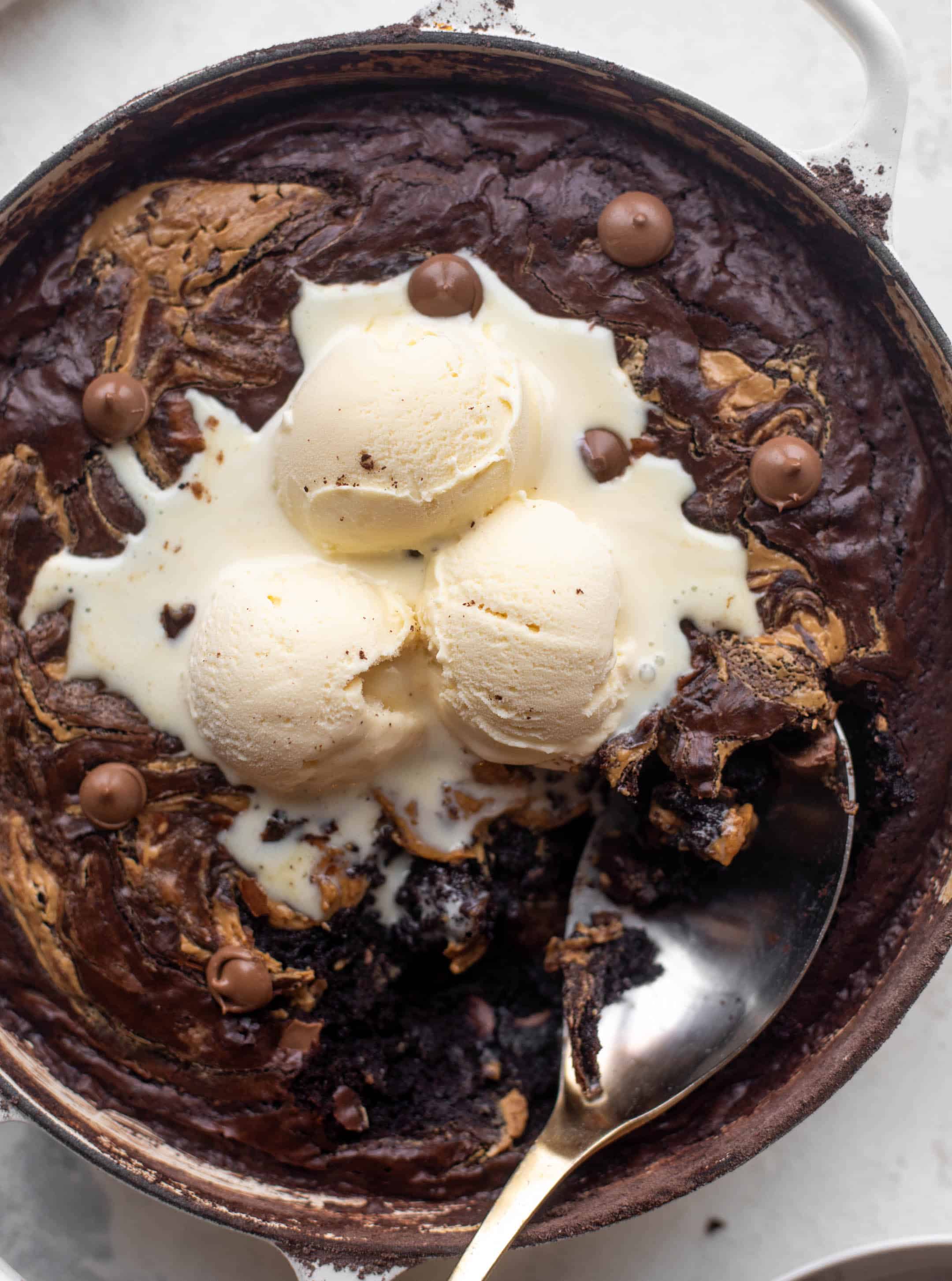 chocolate peanut butter skillet brownie with ice cream