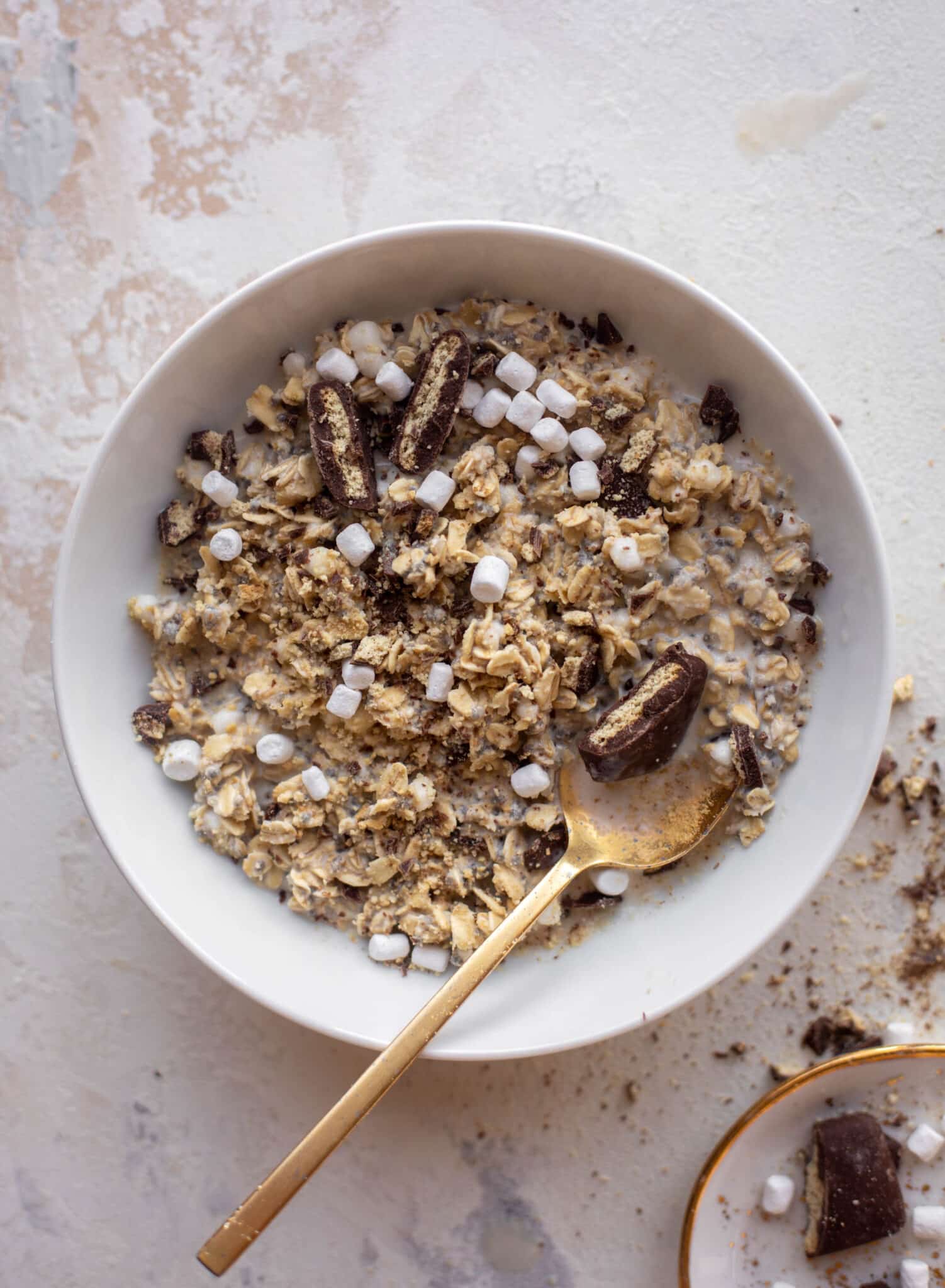 S'mores Overnight Oats Recipe
