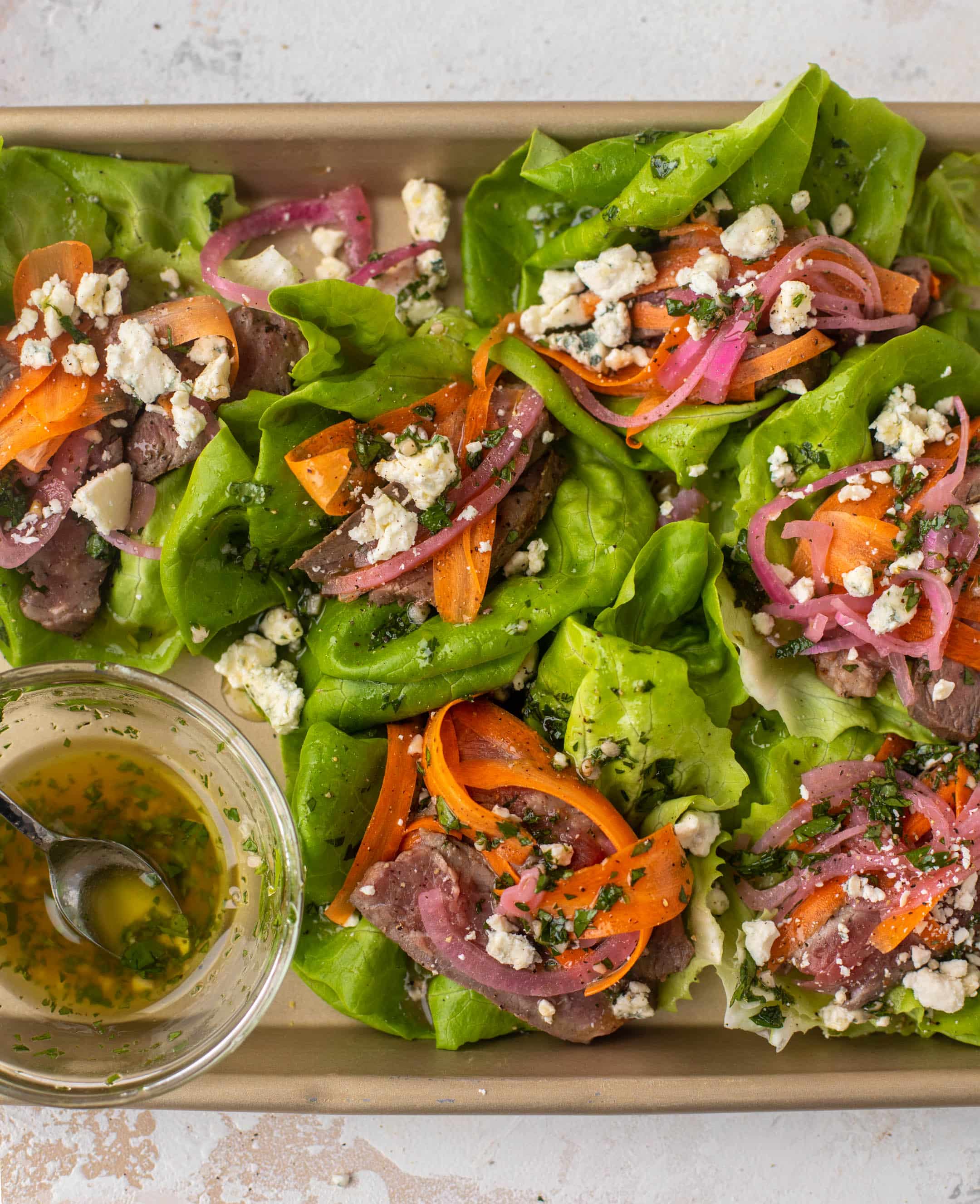 gorgonzola steak lettuce wraps