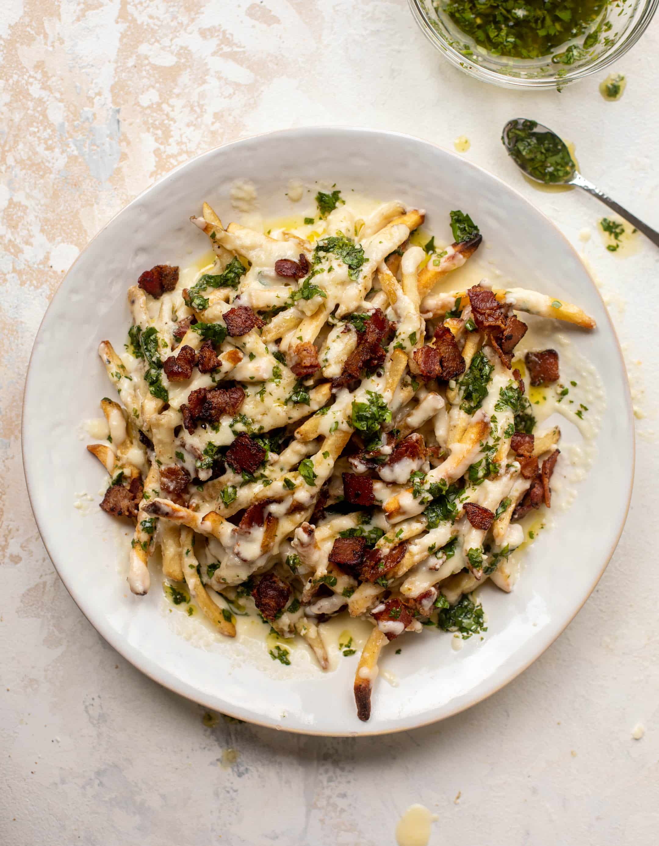 chimichurri cheese fries with chipotle bacon