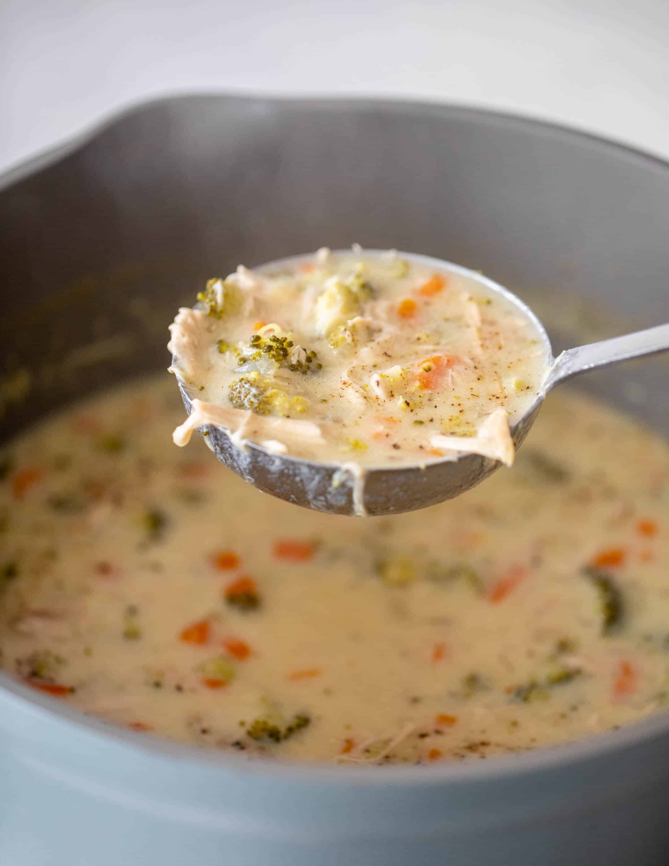 creamy chicken and broccoli soup