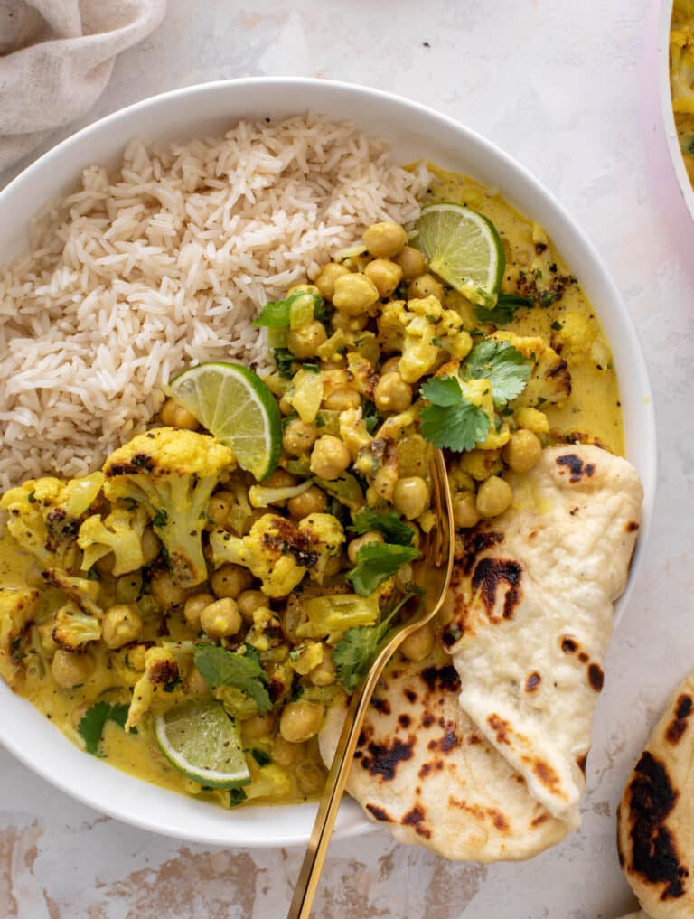 Cauliflower Chickpea Curry - Roasted Cauliflower Curry