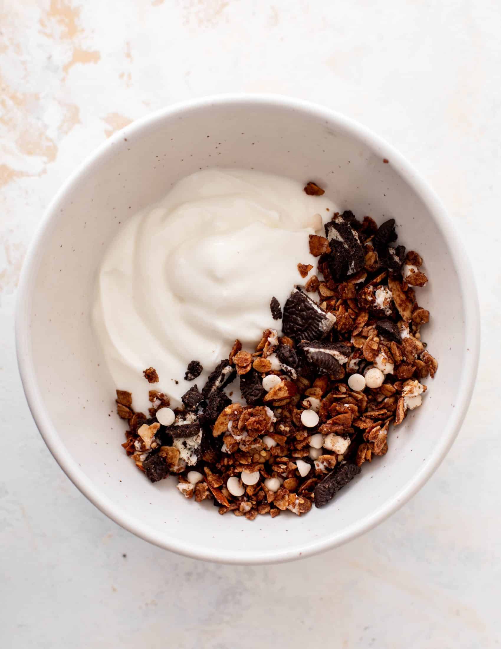 cookies and cream granola