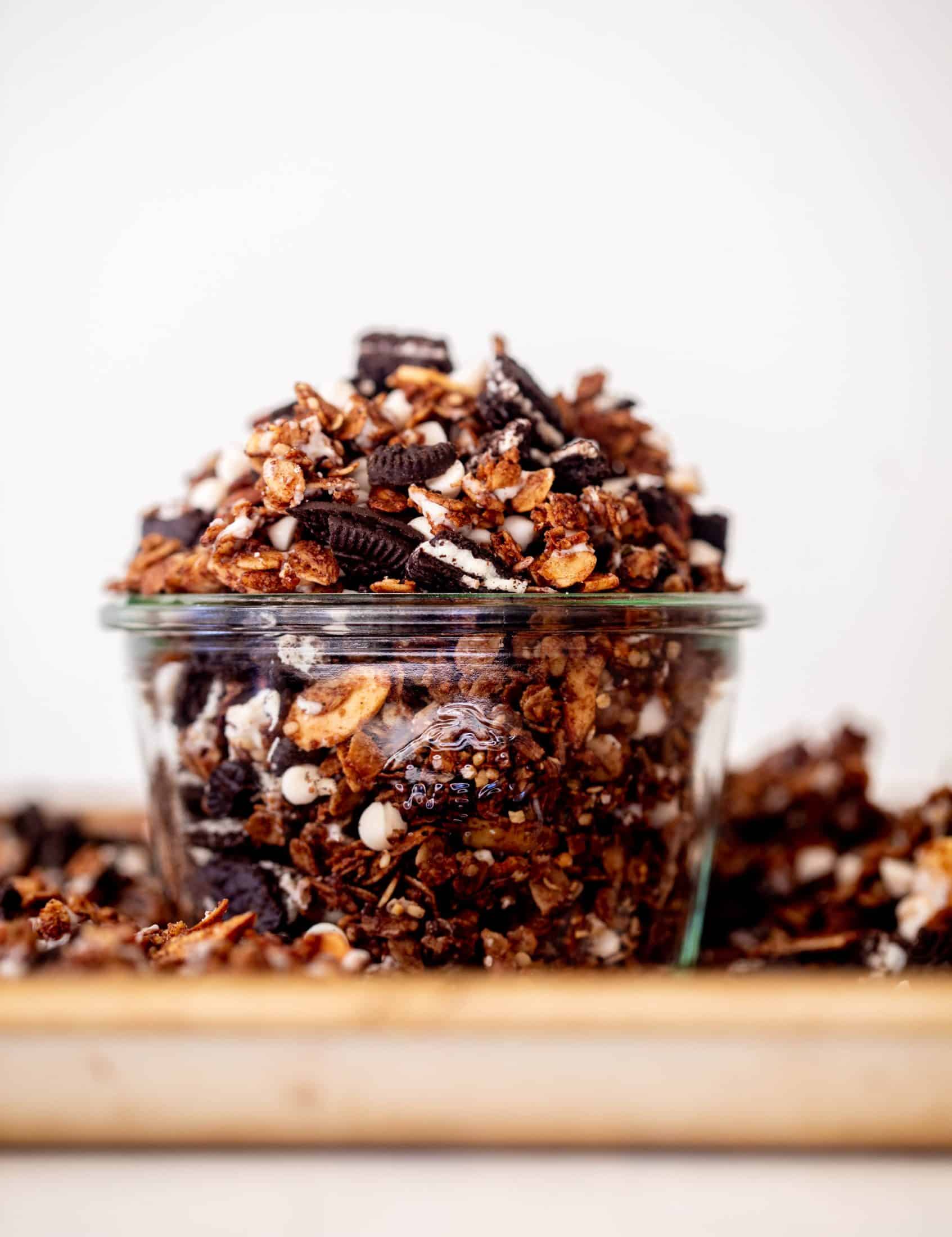 cookies and cream granola