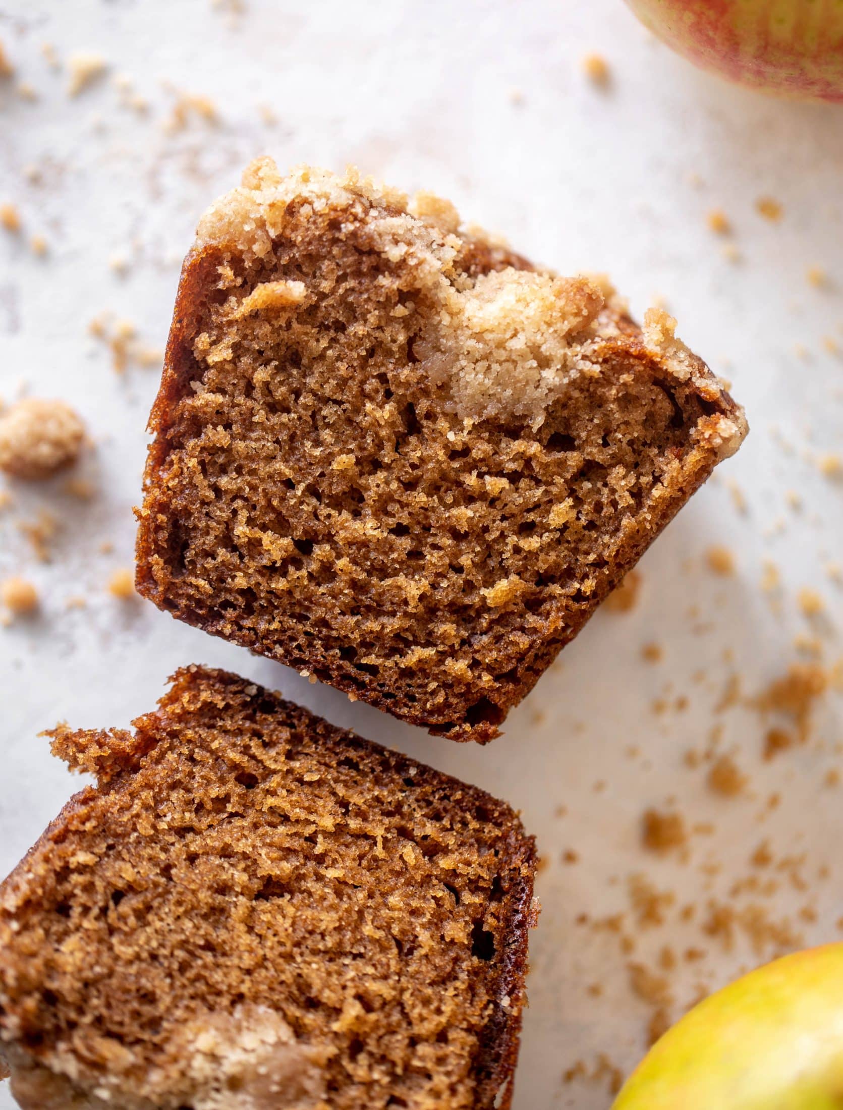 apple butter crumb muffins