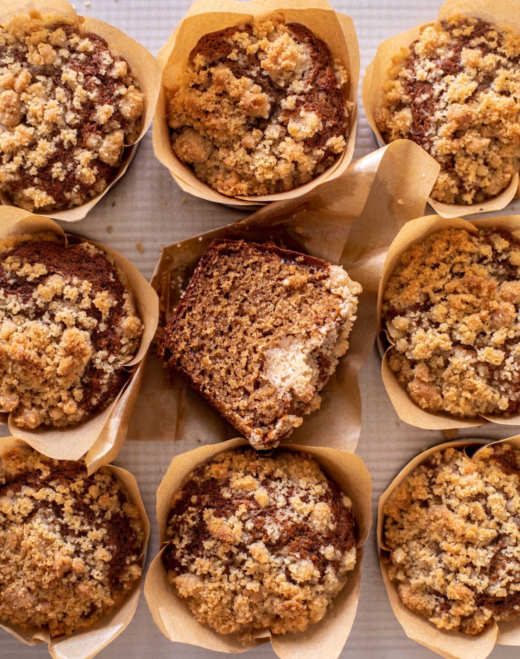 apple butter crumb muffins