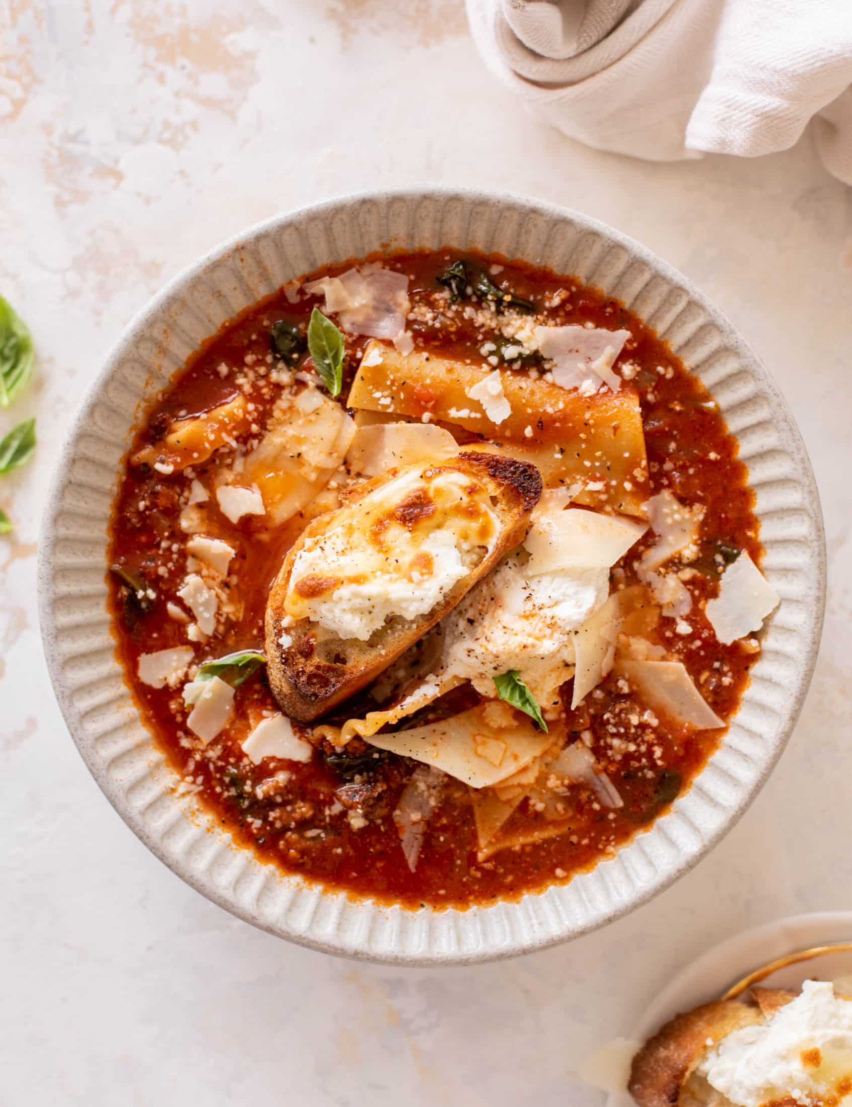 lasagna soup with cheesy ricotta toasts