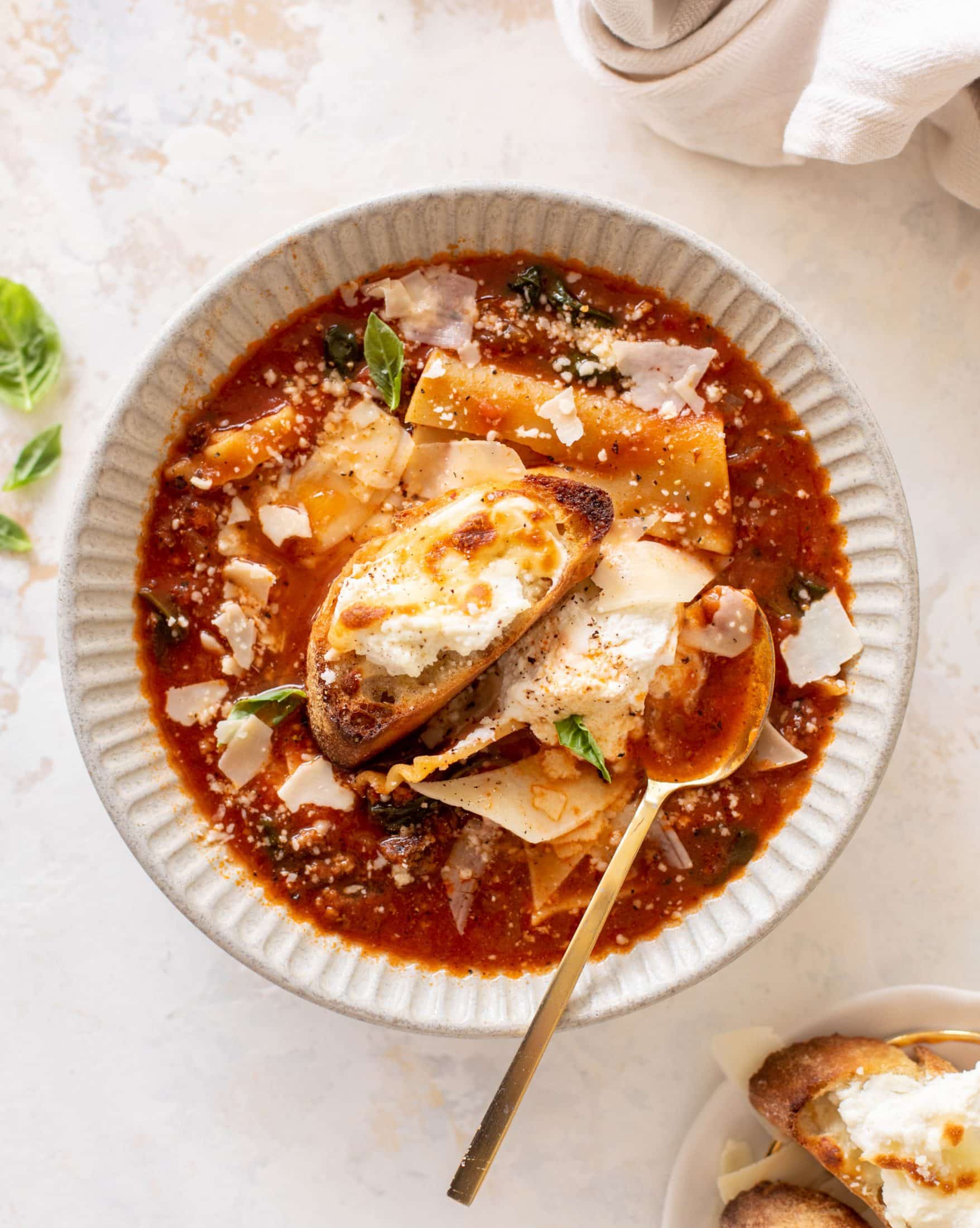 lasagna soup with cheesy ricotta toasts