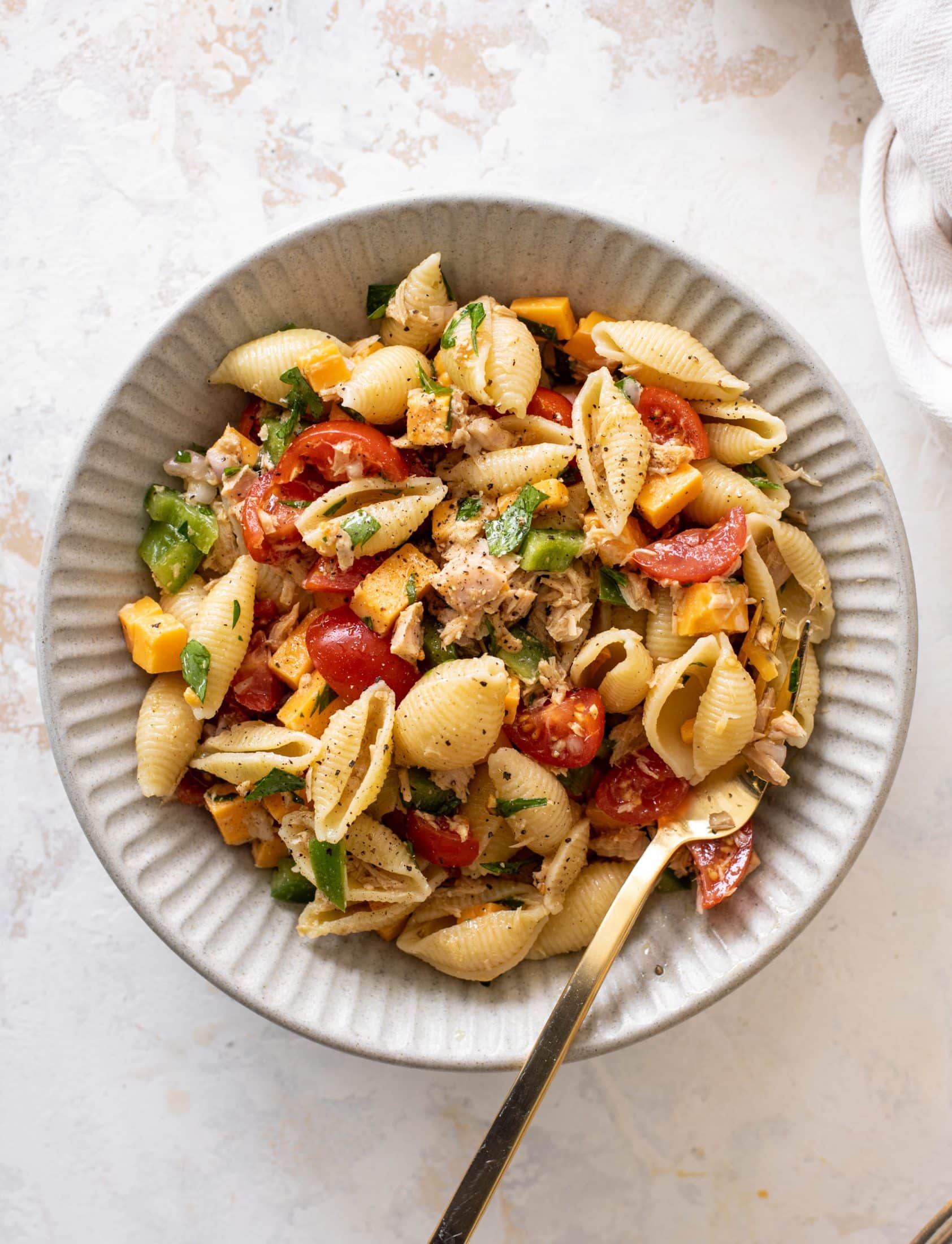 lunchtime tuna cheddar pasta salad